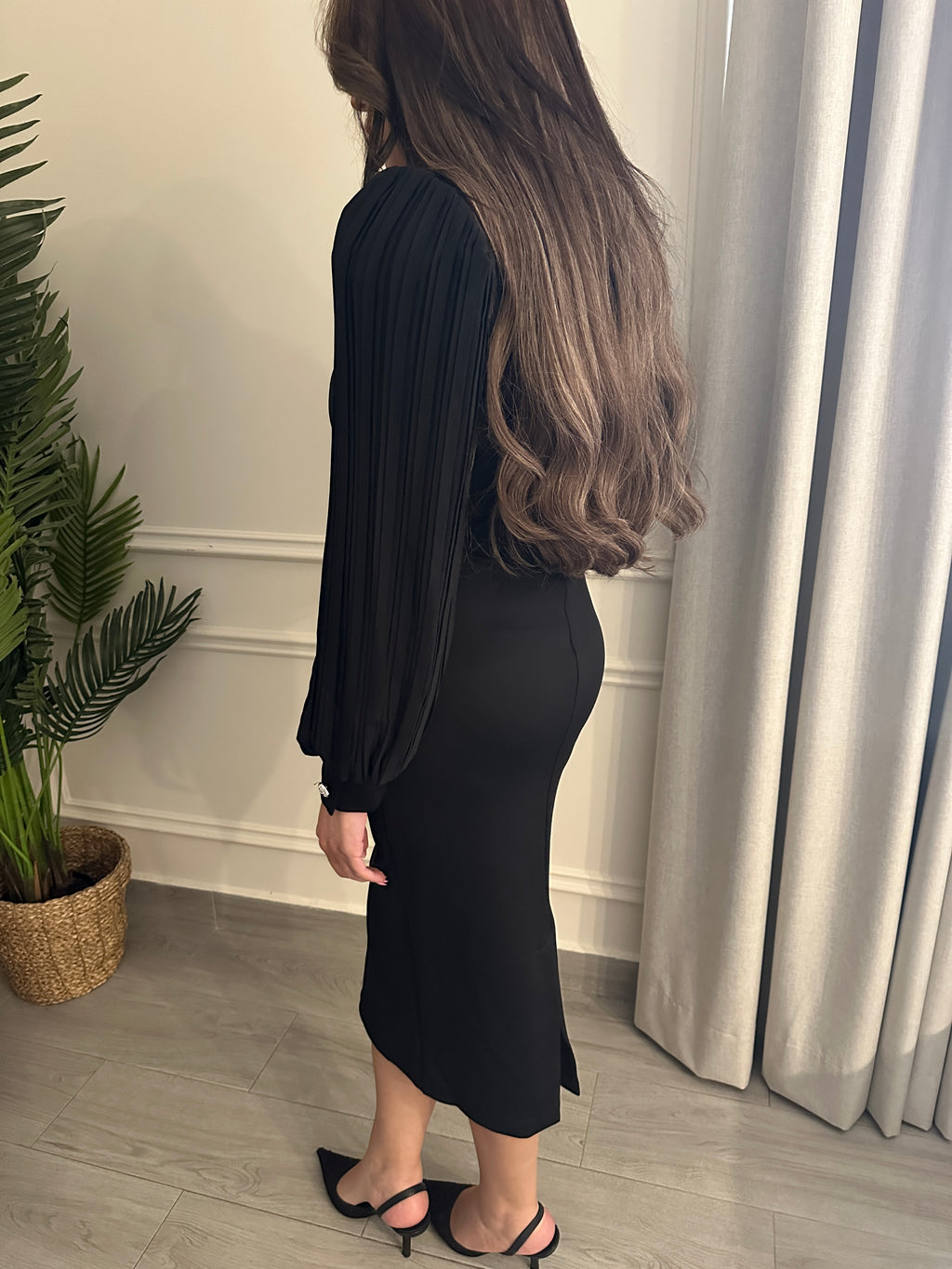 Amara Midi dress